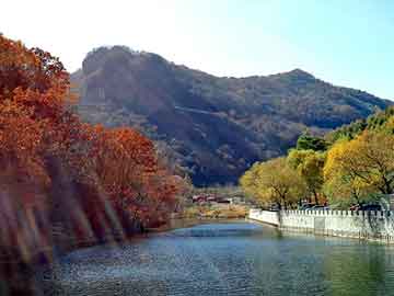 北京酒店工作服，波峰焊配件